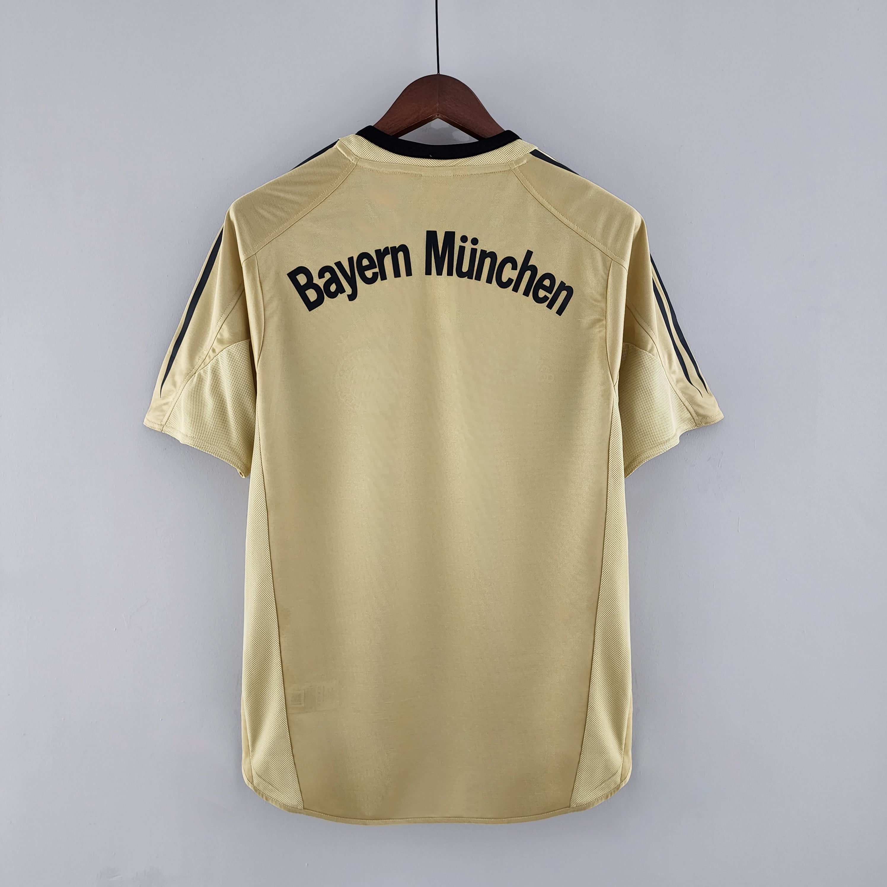 FC Bayern Munich 2004 - 06 Away Jersey