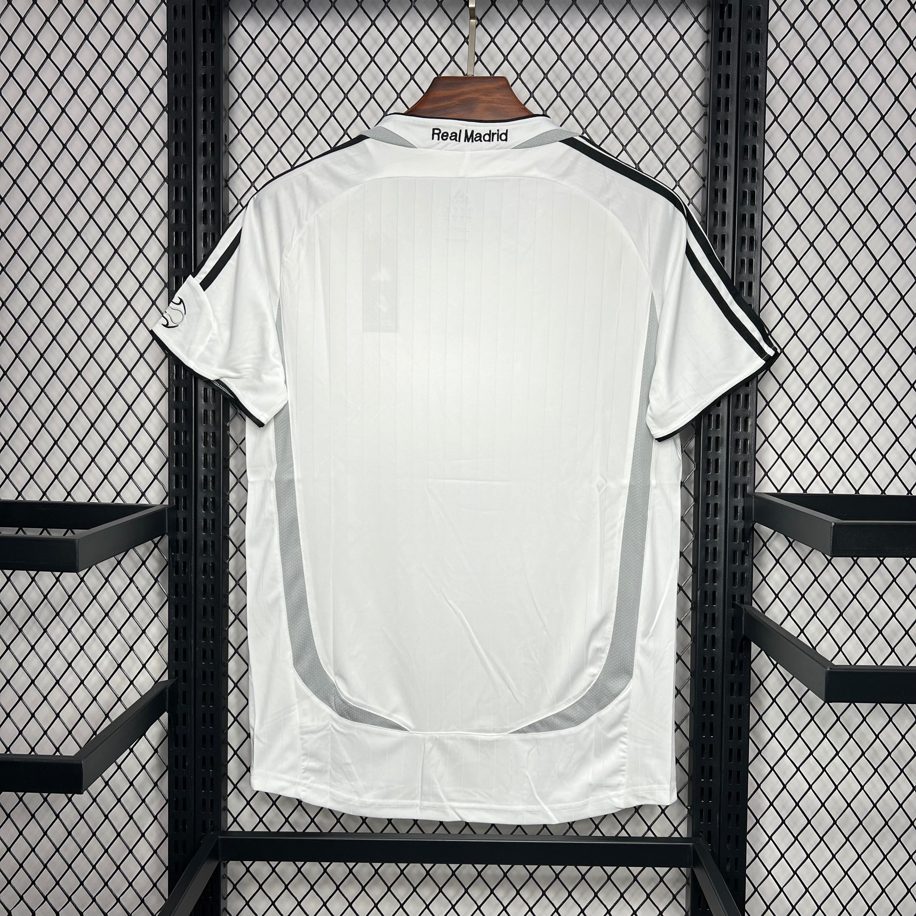 Real Madrid 06/07 Home Jersey